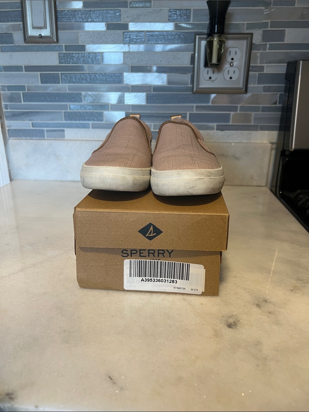 Women's Sperry Slip-On Sneakers in Light Mauve Canvas